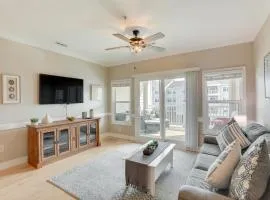 3 Mi to Folly Beach Condo with Pool Access!