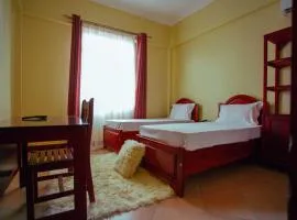 CM Luxury Lodge
