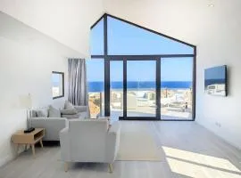 Modern Soma Bay 2BR Villa w sea views, beach & pool access