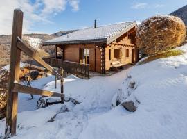 Chalet Elbaz - Swiss Chalet with breathtaking views, hotel in La Tzoumaz