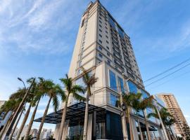 Tri Hotel Premium Itapema, khách sạn ở Itapema