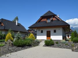 Luxury Chalet Stará Lesná, hotel in Stará Lesná