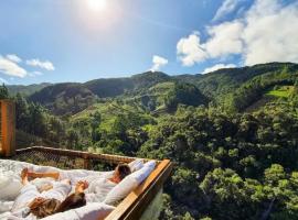 Chalé Canto da Montanha、Anitápolisのホテル