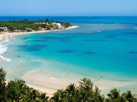 Seaside Serenity - Cozy Studio, apartemen di Luquillo