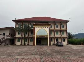 Nahdhoh Hotel, hotelli kohteessa Kubang Semang lähellä maamerkkiä Valtionmoskeija