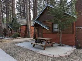 Three Pines Cabins