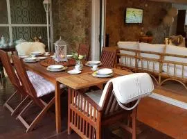 Villa élégante à Platja d'Aro près de la plage, climatisée avec terrasse et proche des boutiques et restaurants - ES-209-35
