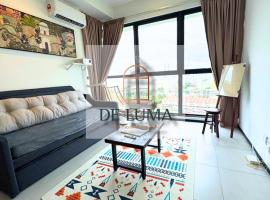 Jelutong에 위치한 수영장이 있는 호텔 DeLuma-Urban Suites