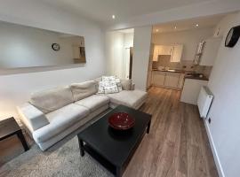 Spacious Central 2Bed Apartment, huoneisto kohteessa Wilmslow