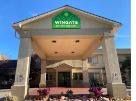 Wingate by Wyndham New Castle - Glenwood Springs، فندق مع موقف سيارات في New Castle