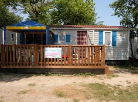 Happy Camp mobile homes in Camping Village Bella Sardinia, kemp v destinaci S'archittu Cuglieri