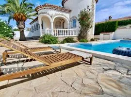 MEDDAYS VILLA SOL