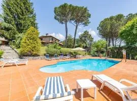 Villa ai Boschetti by Mmega