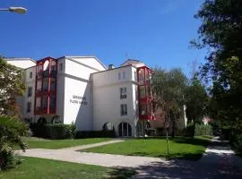 Studio rénové Lamalou, proche Thermes, balcon, animaux admis, parking gratuit, Wifi inclus - FR-1-451-95