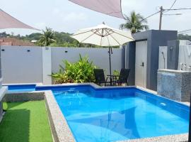 kelabu homestay with private pool, villa sihtkohas Batu Gajah