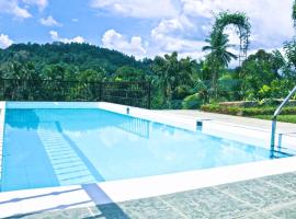 Muduna Walawwa Resort, hotel z bazenom v mestu Kandy