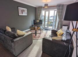 Stylish Modern Apartment, FREE SECURE Parking, apartment in Allesley