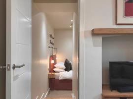 Y Cwtch Cottage By Birch Stays，位于罗斯奈格尔的酒店