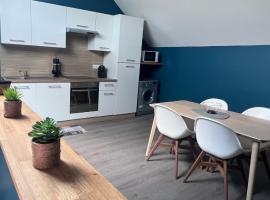 Appartement Amiens-Camon, bed and breakfast en Camon