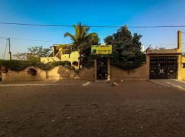 Ya-Penda, guest house in Ndangane