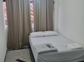 Hostel ANPRADO, hotel in Cumbica, Guarulhos