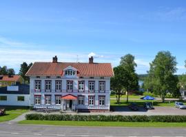 Varmland Hotel, hotell i Uddeholm