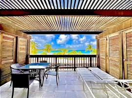 Sapphire Beachfront Condo - View of Paradise - Free Wi - Fi, acomoda&ccedil;&atilde;o em condom&iacute;nio em Nazareth