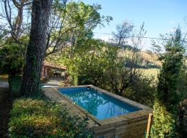 Gorgeous Home In Montelabbate With Kitchen, hotel di Montelabbate