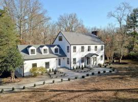 River View Estate: 5 mins from Princeton downtown, feriebolig i Princeton