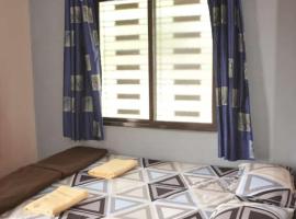 Classic Homestay, quarto em acomodação popular em Hospet