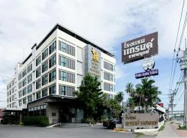 Grand Ratchapruek Hotel