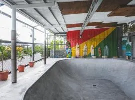 Tropical Low Boundary B&B