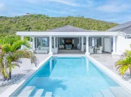 La Perla Bianca - 1 BR Beachfront Luxury Villa offering utmost privacy