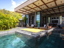 Clay Hut 2 Bedroom Luxury Villa, hotel i Koh Samui