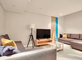 City Center 2 Bedroom House Pyrmont 2 E-Bikes Included, holiday home in Sydney