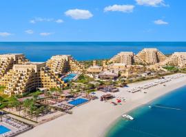 Full Sea view studio, hotel in Ras al Khaimah