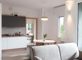 New Exclusive Melegnano Apartments- Near train station, hotell i Melegnano