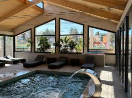 La Violeta HOTEL SPA & CHILL OUT, hotel Castelltersolban