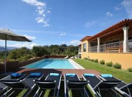 Villa 272