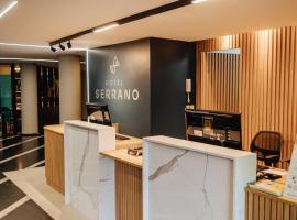 Hotel Serrano – hotel w mieście Campina Grande