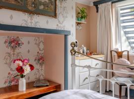 Anne Boleyn’s Escape, B&B in Deal