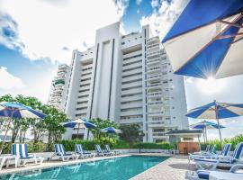 普吉岛-安达曼海滩海景度假酒店 Phuket-Andaman Beach Seaview Hotel，巴東海灘的度假村