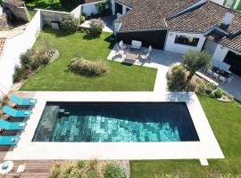 Villa La Saliere, hotel v destinaci Saint-Clément-des-Baleines