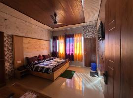 Kanatal's Valley View INN, hotel a Kanatal