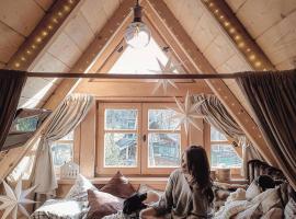 GORSKA OSADA Lovely Chalets Zakopane, hotel in Poronin