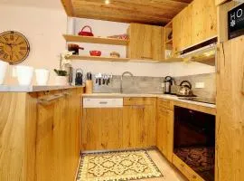 Charmant appart. au pied des pistes avec parking et WiFi à Courchevel - FR-1-575-35
