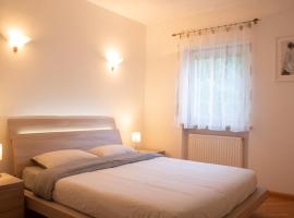 Strategic apartment - near Bolzano, hotel di Prato allʼIsarco