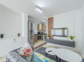 The Paddocks - Luxury Studio with Backup Power, apartment in Sandton