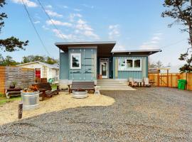 Shipwreck, Hotel in Pacific City