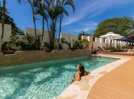 Hotel Santa Teresa by the Beach, hótel í Santa Teresa